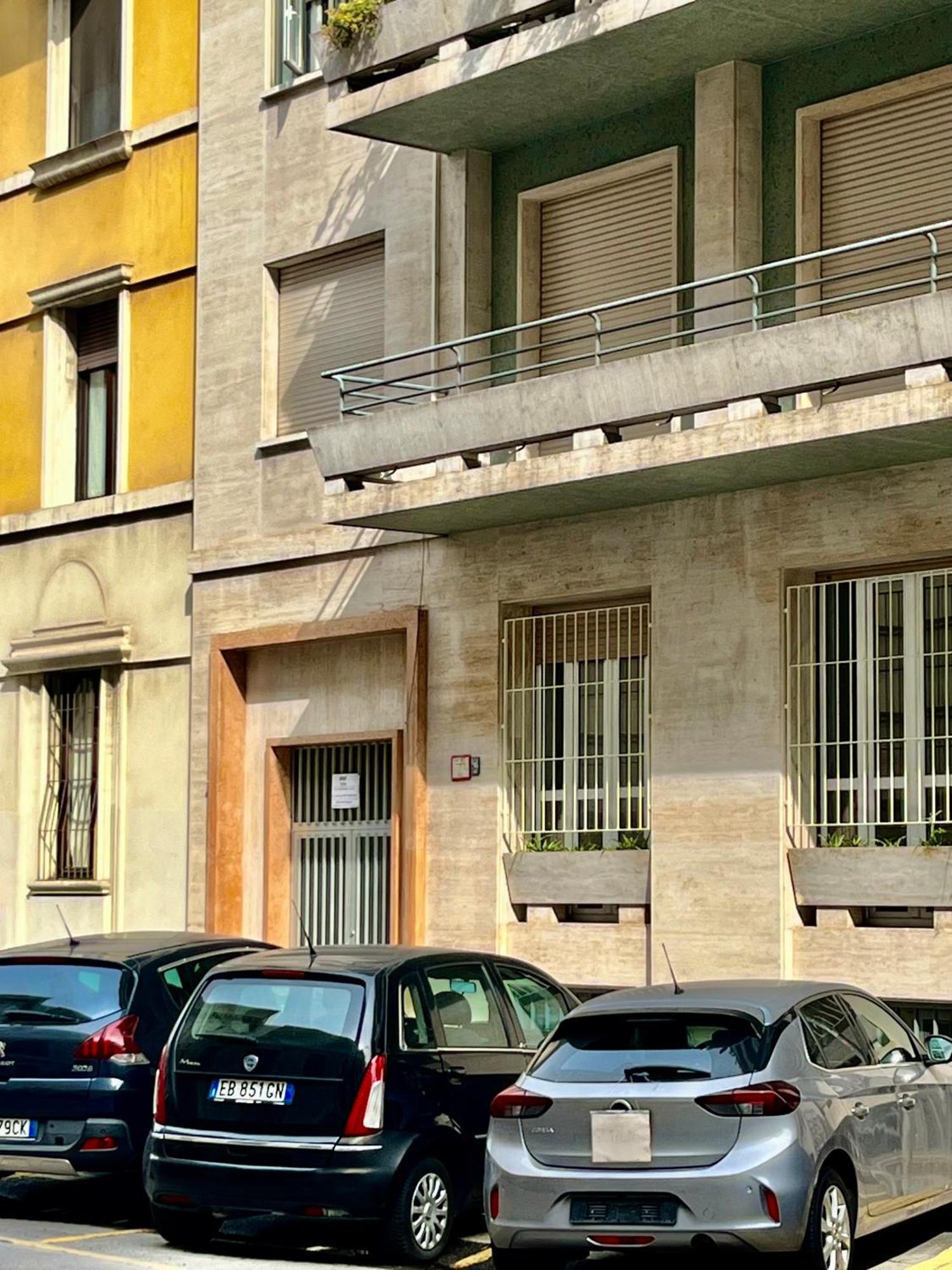 Central Side Apartment ميلان المظهر الخارجي الصورة