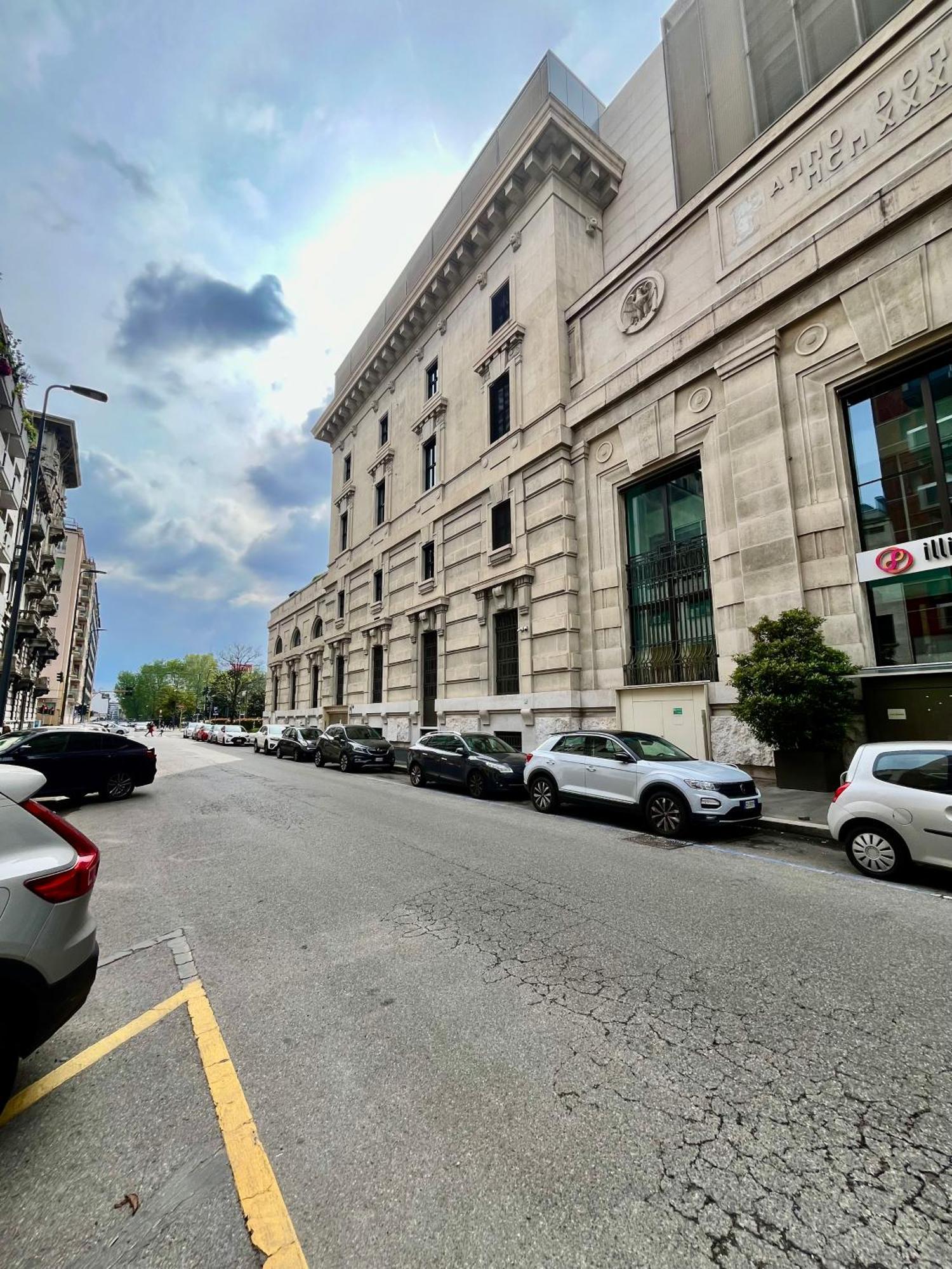 Central Side Apartment ميلان المظهر الخارجي الصورة